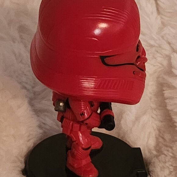 Funko Pop! Star Wars: The Rise of Skywalker, Episode 9 - Sith Jet Trooper Figure - Picture 4 of 6